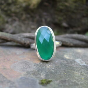 Green Onyx (20mm x 11mm)