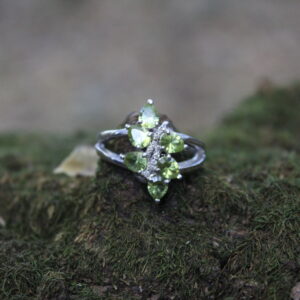 Peridot/CZ Cut (6 x 5mm x 4mm)