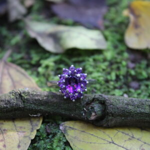 Amethyst Cut Cluster (1 x 8mm x 6mm, 12 x 2mm)