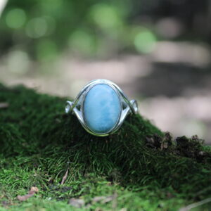 Elegant Oval Larimar Dress Ring (2)