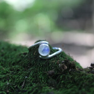 Fine Elegant Rainbow Moonstone Ring