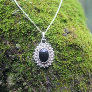 Vintage Black Onyx Oval Necklace
